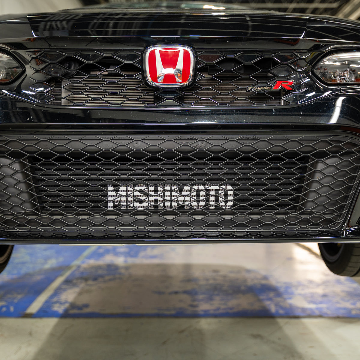 Mishimoto 2023+ Honda Civic Type-R Intercooler Kit w/Pipes - Silver Intercooler/Black Pipes - MMINT-CTR-23KSLBK for 2023-2026
