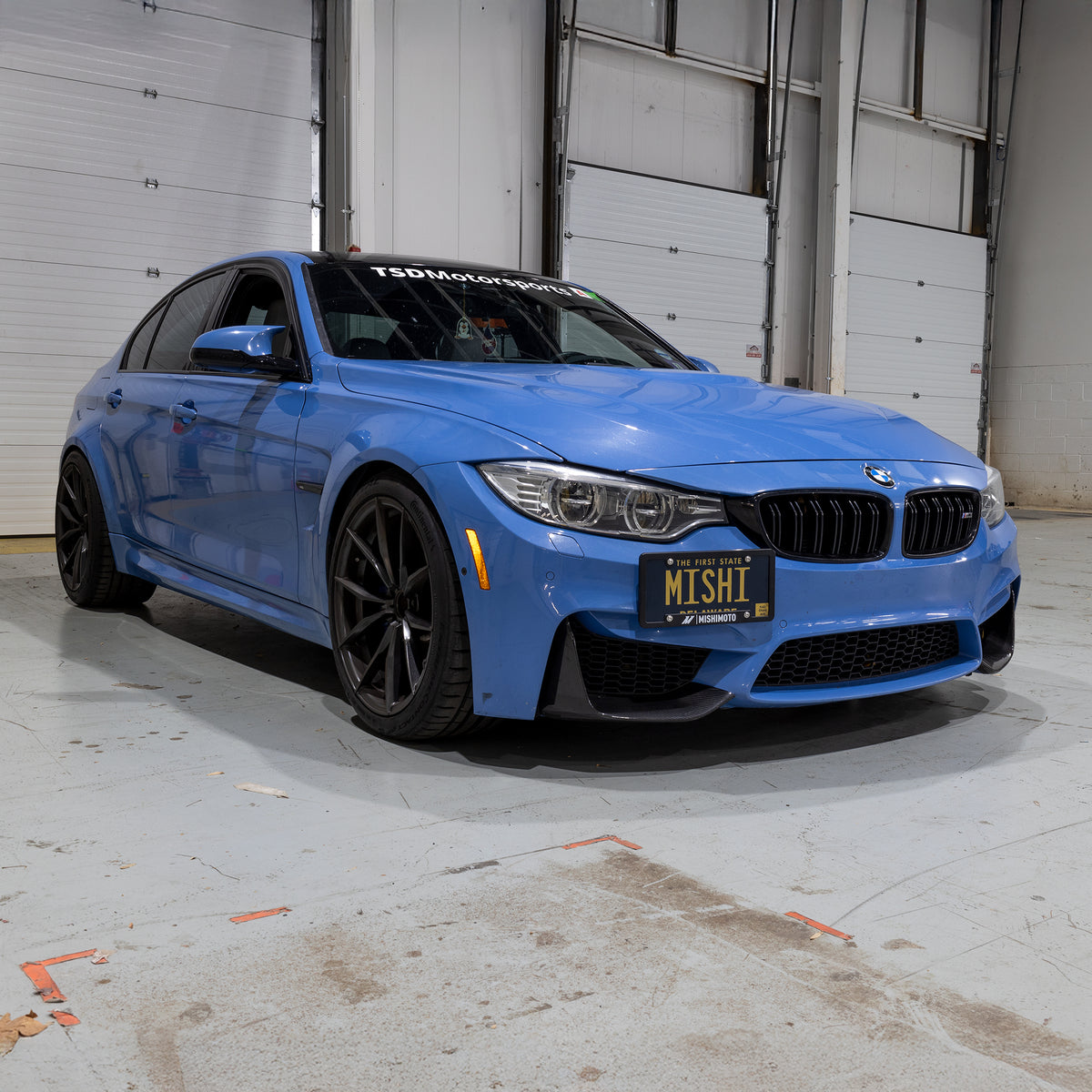 Mishimoto 15-20 BMW F8X M3/M4 License Plate Relocation Kit - MMLP-F80-15 for 2015-2020 BMW M4 - alternate view