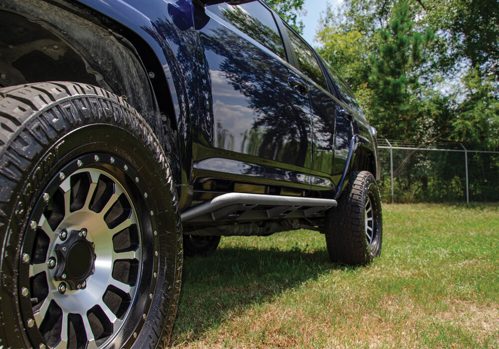 N-Fab Trail Slider Steps 2022 Nissan Frontier CC (All Beds) Gas SRW - Cab Length - Textured Black - TSN22CC-TX