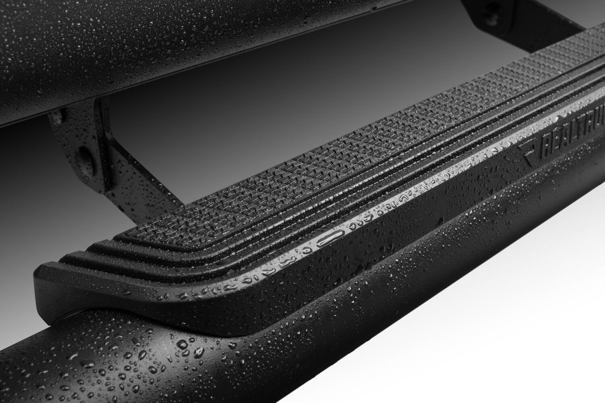 RealTruck 19-26 Chevy Silverado/GMC Sierra 1500 Crew Cab Traxio 3in Nerf Bars - Textured Black - view 4