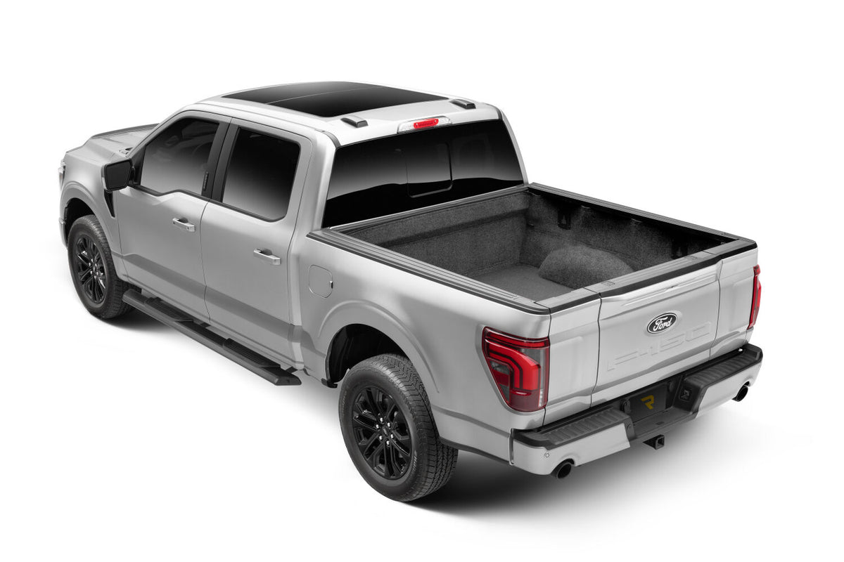 RealTruck 15-26 Ford F150 / 17-26 Ford F250/F350 SD Crew Cab Traxio 4in Nerf Bars - Textured Black - view 3