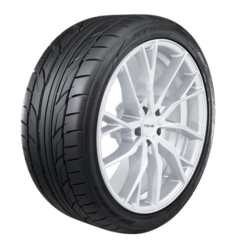 Nitto NT555 G2 225/45ZR17 Summer