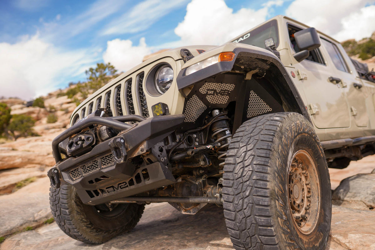 DV8 Offroad - 2018-2025 Jeep Wrangler JL & 2020-2025 Gladiator JT | Front Inner Fenders - INFEND-06FB