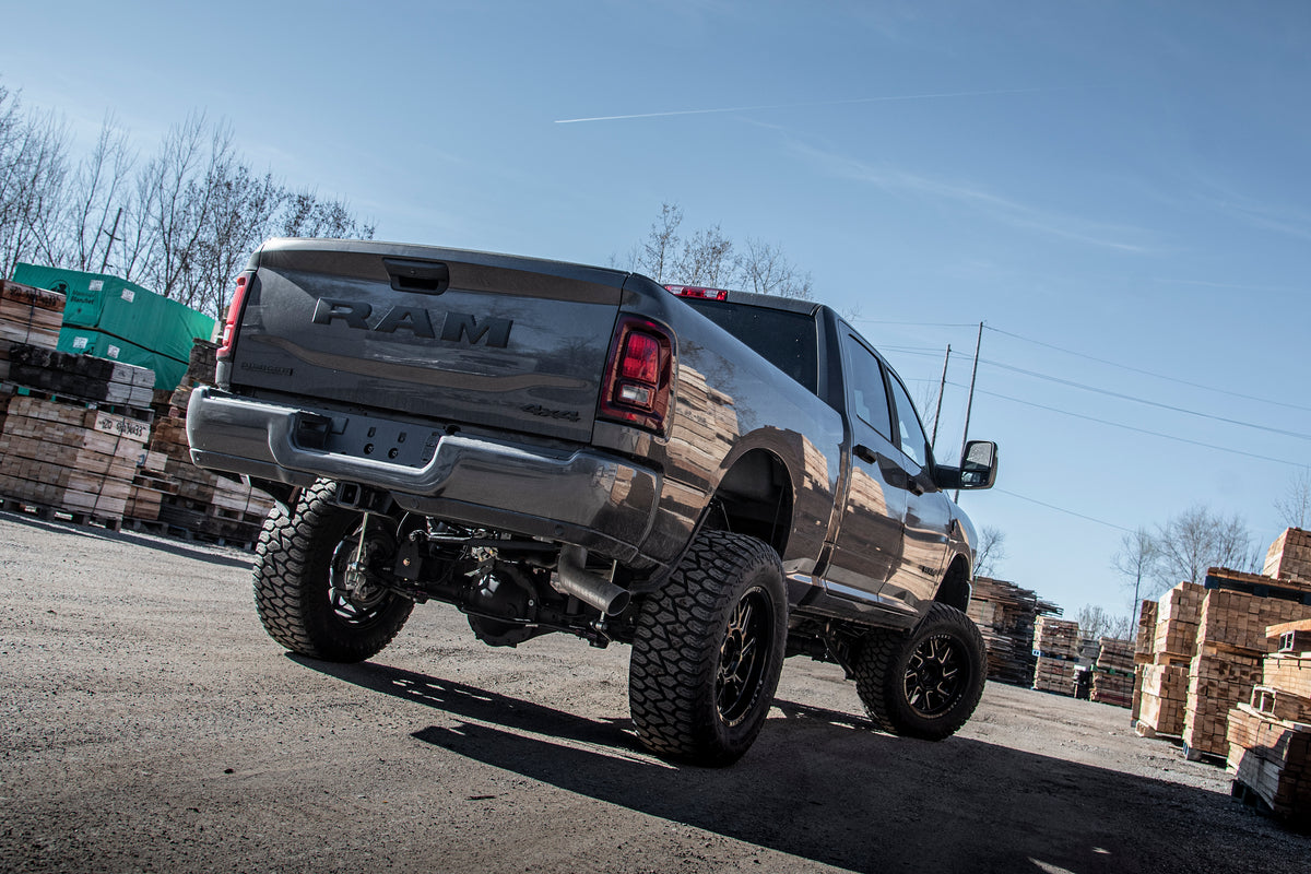 BDS Suspension 6 Inch 4-Link Lift Kit With Extended Travel With Bump Stop Extentions And Coil Springs With Fox 2.5 Performance Elite Shocks | Ram 2500 (2025-2026) - 2136FPE