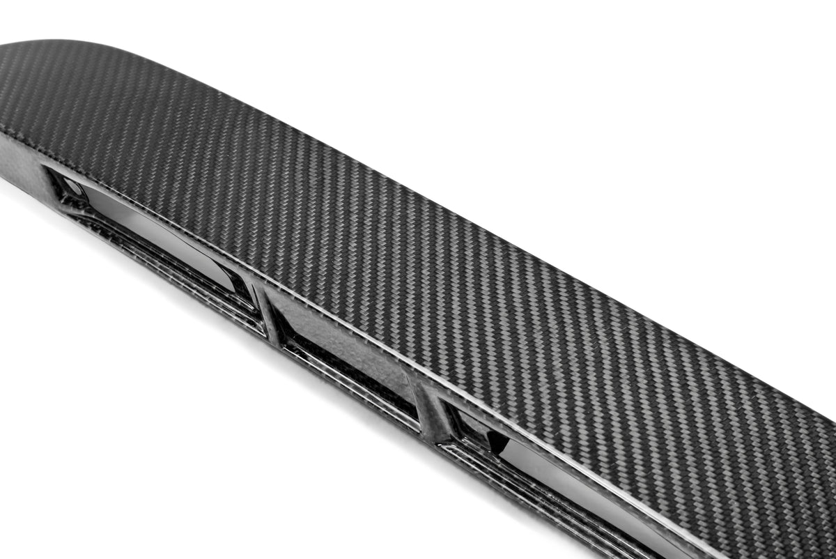Seibon 12-14 Subaru BRZ / Scion FRS Carbon Fiber Rear Trunk Garnish - RG1213SCNFRS
