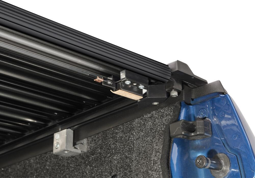 Retrax 15-22 Ford F-150 Super Crew/Super Cab/Reg Cab (6.5ft. Bed) Retrax IX - 30374