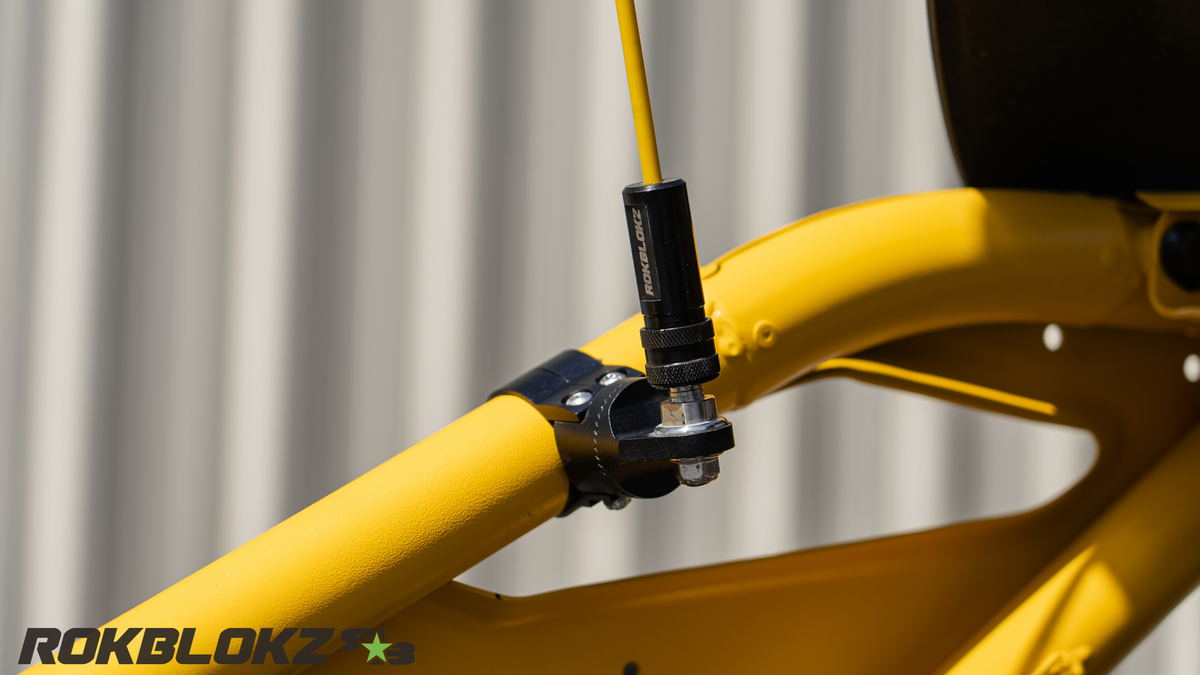 RokBlokz Rotating Flag Mount Bracket