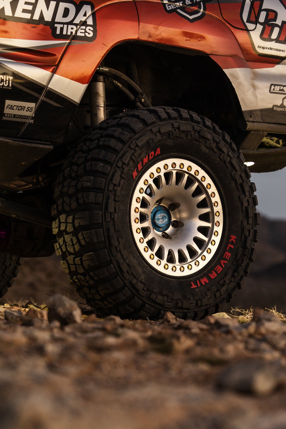 Nomad N503F Sahara Forged 17x9in / 6x139.7 BP / 25mm Offset / 108mm Bore
