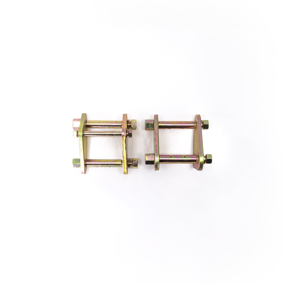 DOBINSONS FRONT/REAR GREASEABLE SHACKLE (RIGHT HAND SIDE) - SK59-048