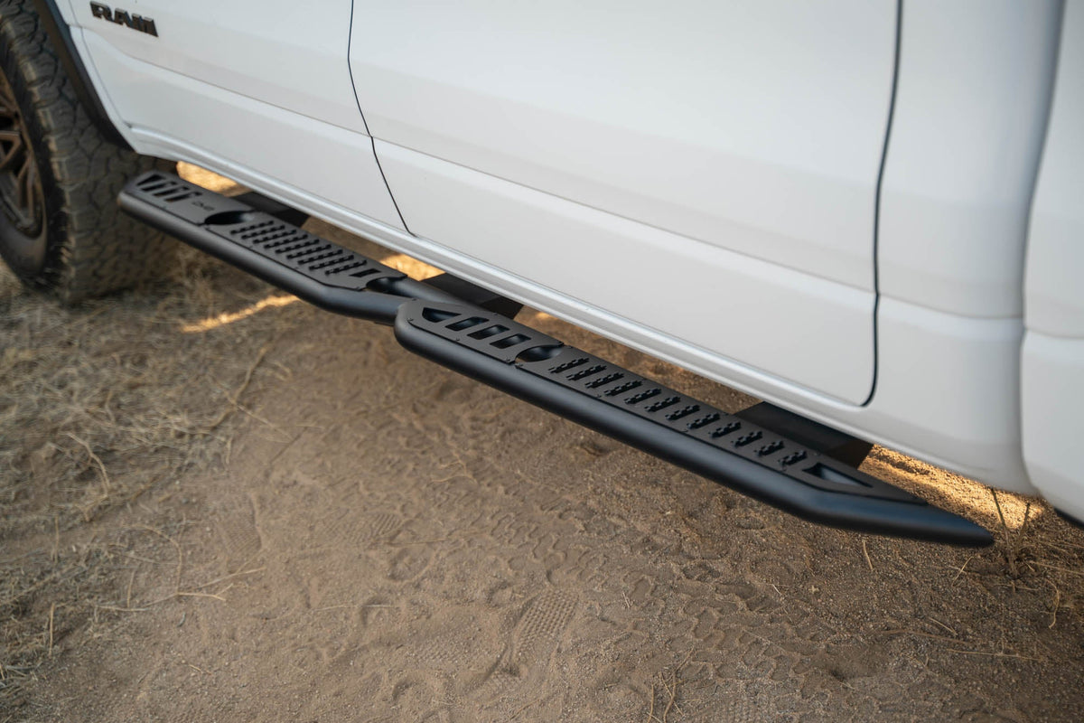 DV8 Offroad - 2019-2024 RAM 1500 Crew Cab OE Plus Side Steps - SRDR1-01