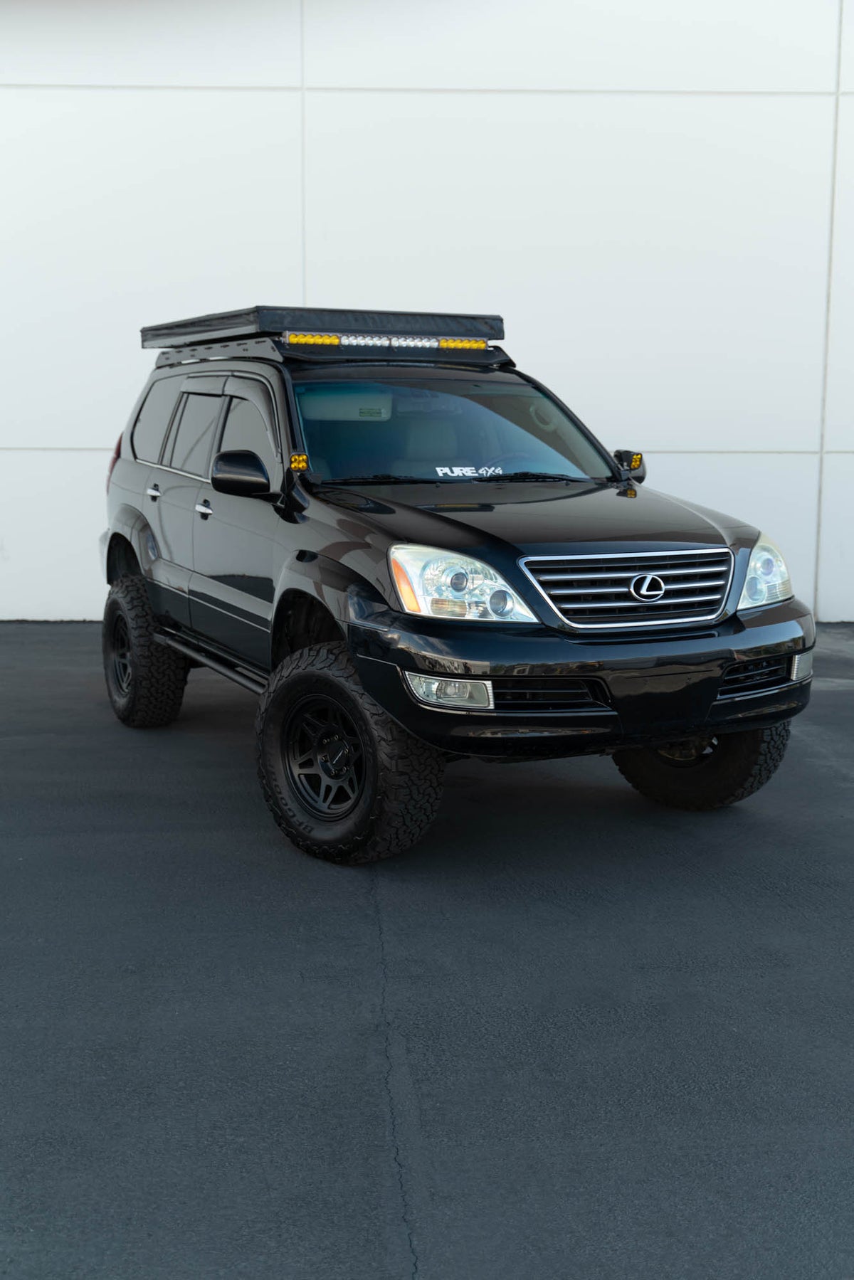 DV8 Offroad - Lexus GX 470 FS-15 Rock Sliders - SRGX-02