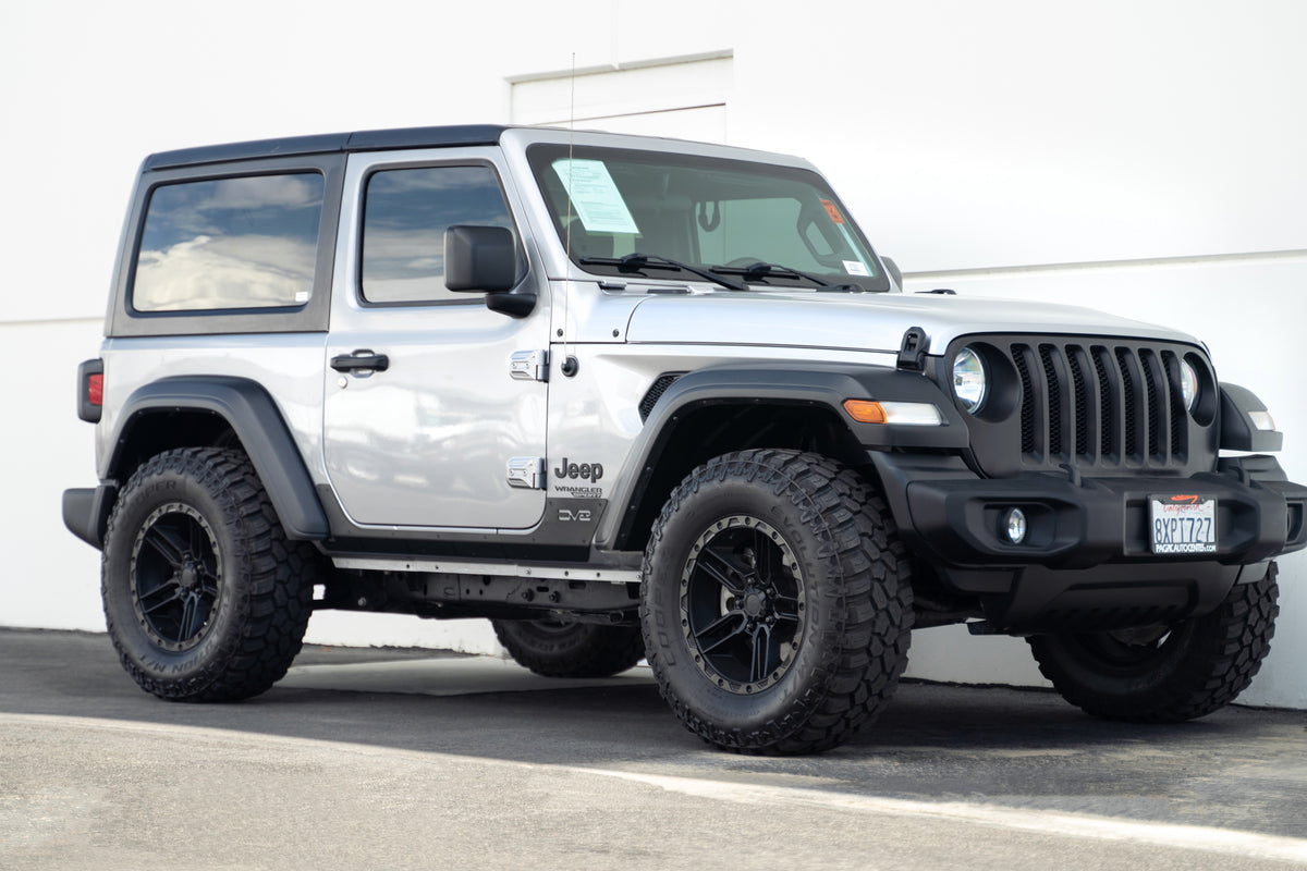 DV8 Offroad - Jeep Wrangler JL 2-Door Rock Skins - SRJL-29