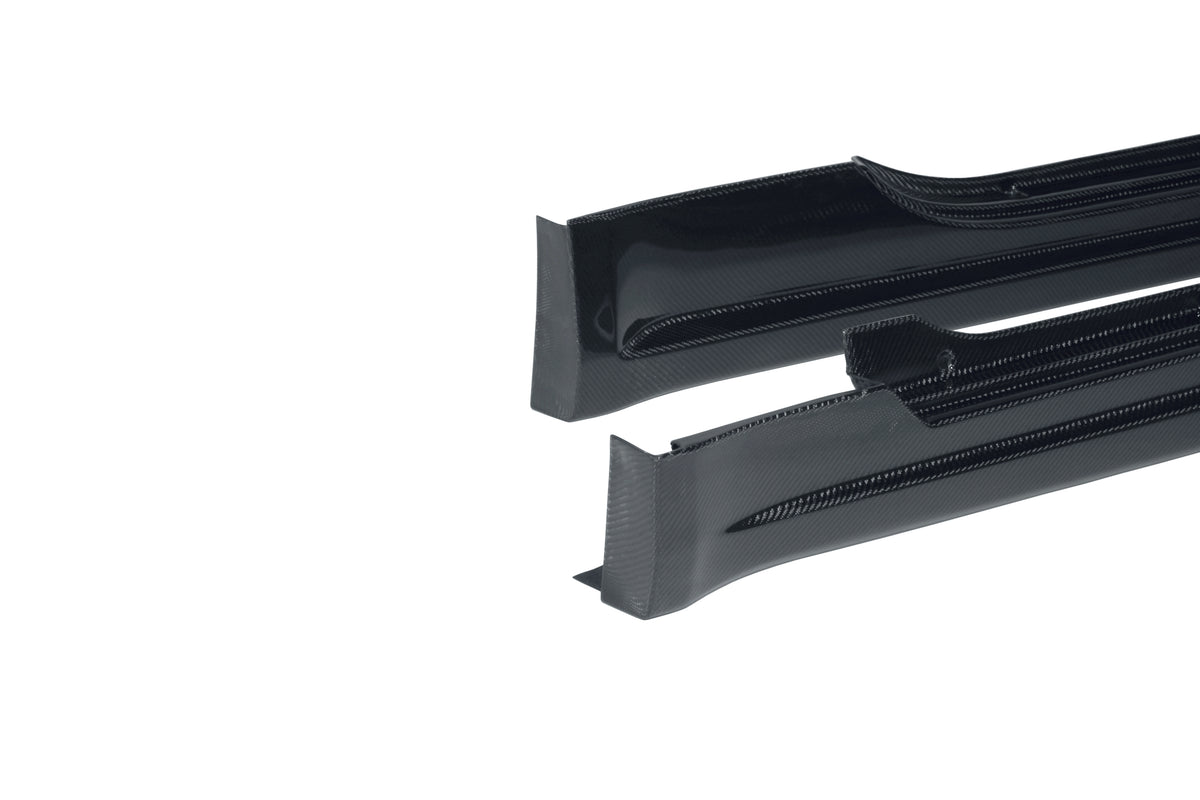 Seibon 02-05 Nissan 350Z SA Carbon Fiber Side Skirts - SS0205NS350-SA