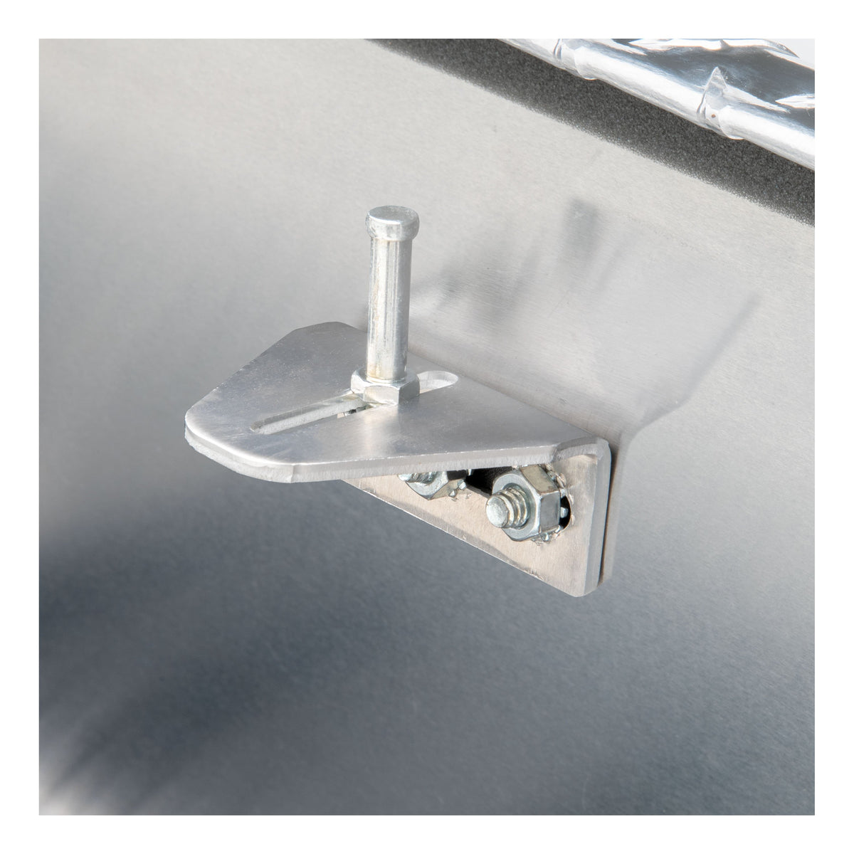 UWS TBV-34-LP Bright Aluminum 34" Trailer Tongue Box with Low Profile (LTL Shipping Only)