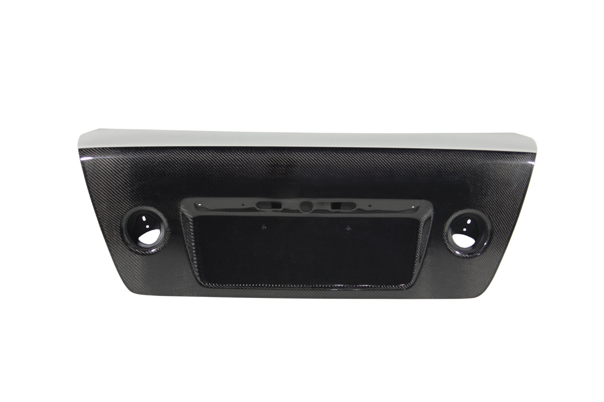 Seibon 00-05 Lexus IS300 OEM-Style Carbon Fiber Trunk/Hatch - TL0005LXIS