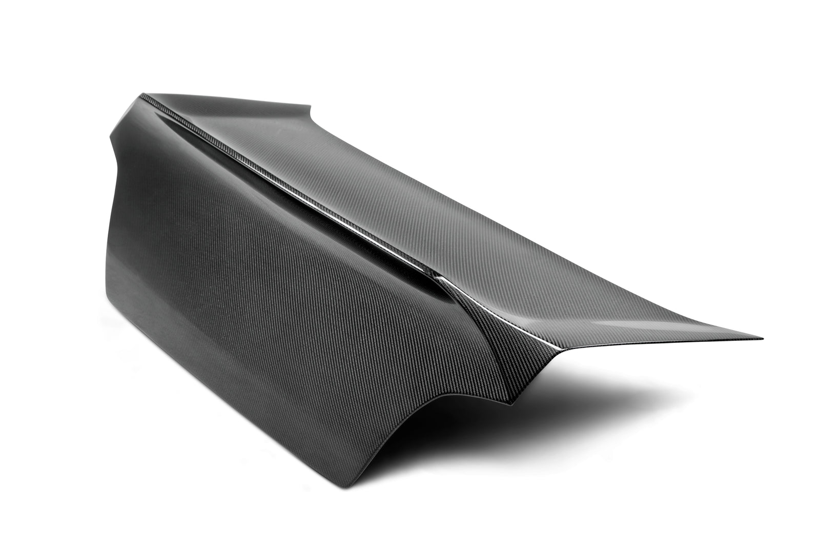 Seibon 02-05 Subaru Impreza / WRX C-Style Carbon Fiber Trunk Lid - TL0205SBIMP-C