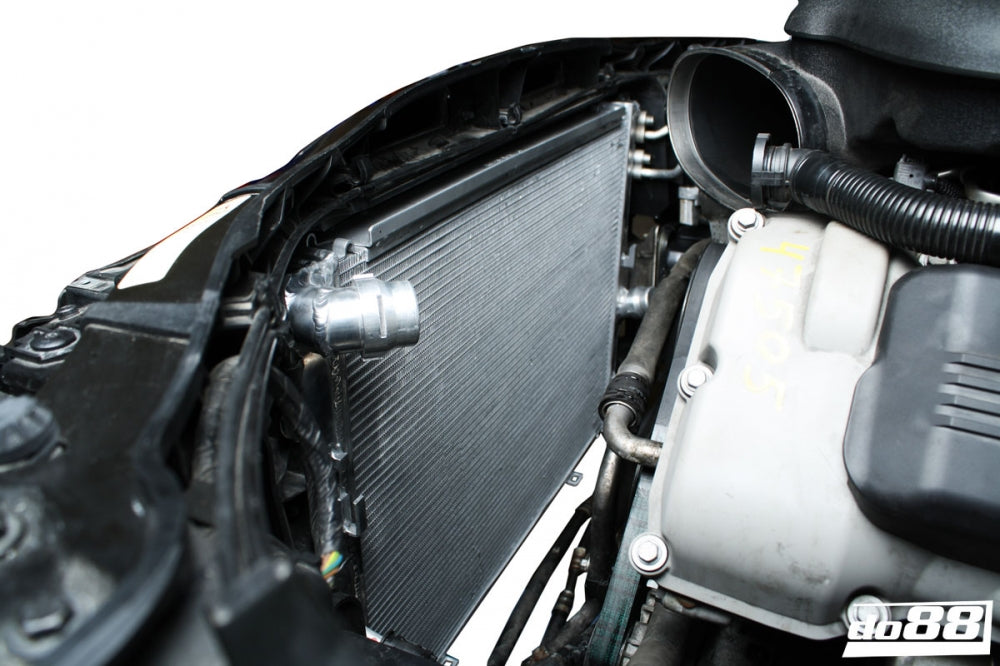 do88 - BMW M3 E90 E92 Radiator Aluminum - WC-190