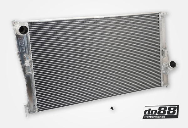 do88 - BMW 135i 335i 35i N54 N55 Manual 2007-2013 (E9X E82 E89) Radiator - WC-390