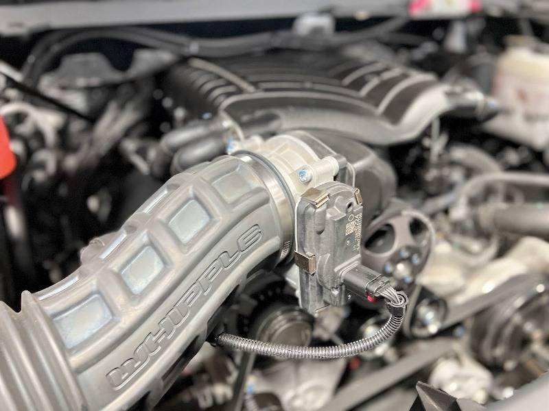 Whipple '2014-2018 GM Truck, 2014-2020 SUV Direct Injected 5.3 L (3.0 L) SC Kit