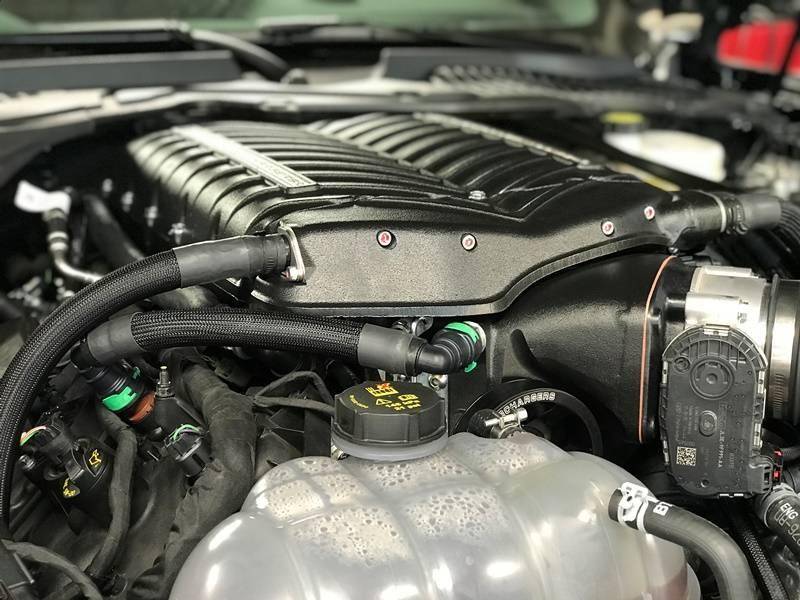 Whipple 3.0 L Supercharger Stage 2 SC Kit '11-14 Ford Mustang GT 5.0 L