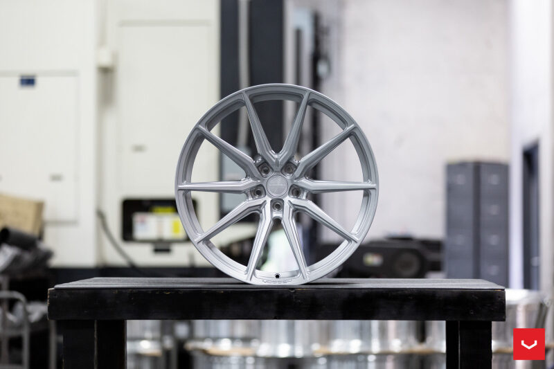Vossen HF3 - 19x9.5 - 5x120 - ET40 - Deep - 64.1 - SSV - Satin Silver Wheel - HF3-9B001