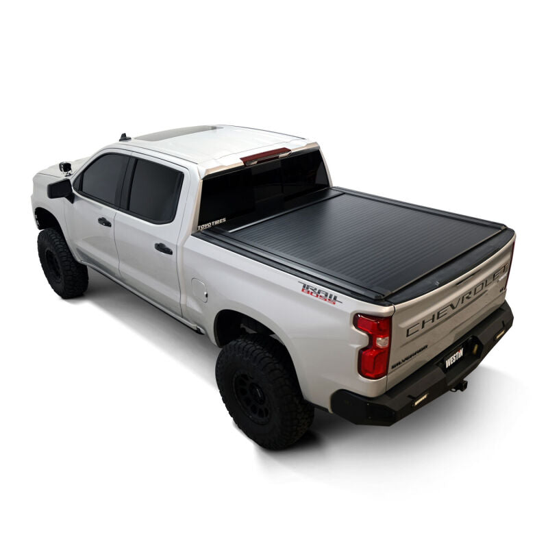 Westin 19-26 GM Silverado/Sierra 1500 5ft 8in Bed Manual Retractable Tonneau Cover - Black - 19-64745