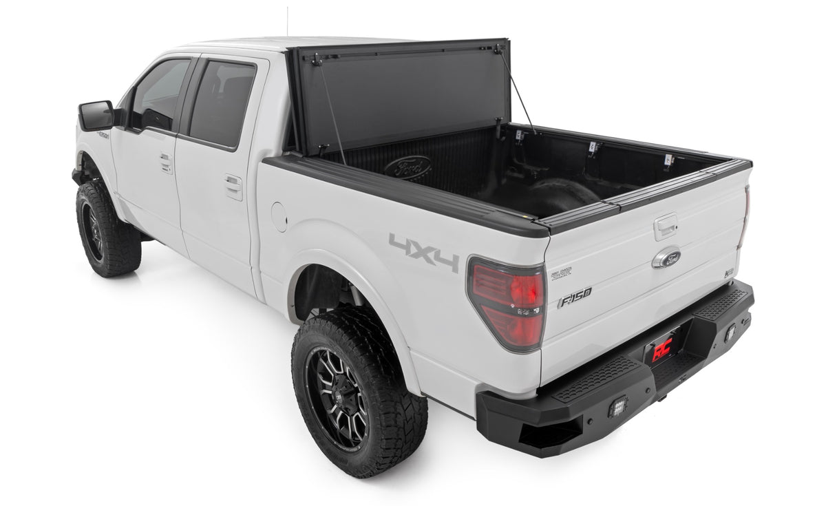 Rough Country - Hard Tri-Fold Flip Up Bed Cover - 6'7" Bed - Ford F-150 2WD/4WD (2004-2014) - 49214650 by Rough Country - clo