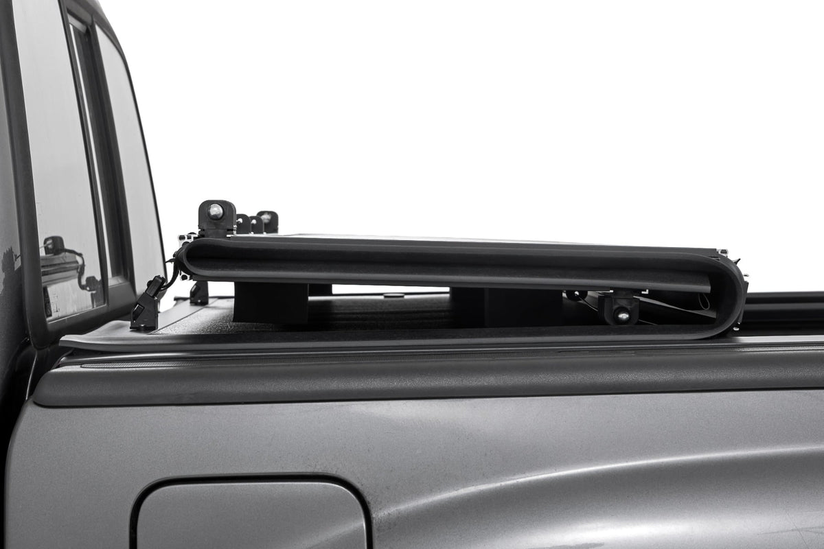 Rough Country - Hard Low Profile Bed Cover - 5' Bed - Toyota Tacoma 2WD/4WD (05-15) - 47415500B