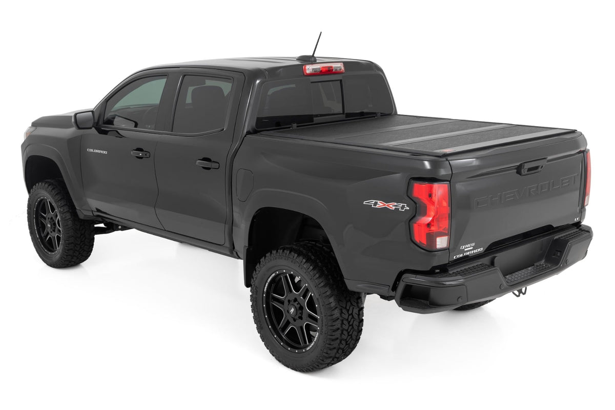 Rough Country - Hard Low Profile Bed Cover - 5' Bed - Chevy/GMC Canyon/Colorado (15-25) - 47120500B for 2015-2024 Chevrolet C