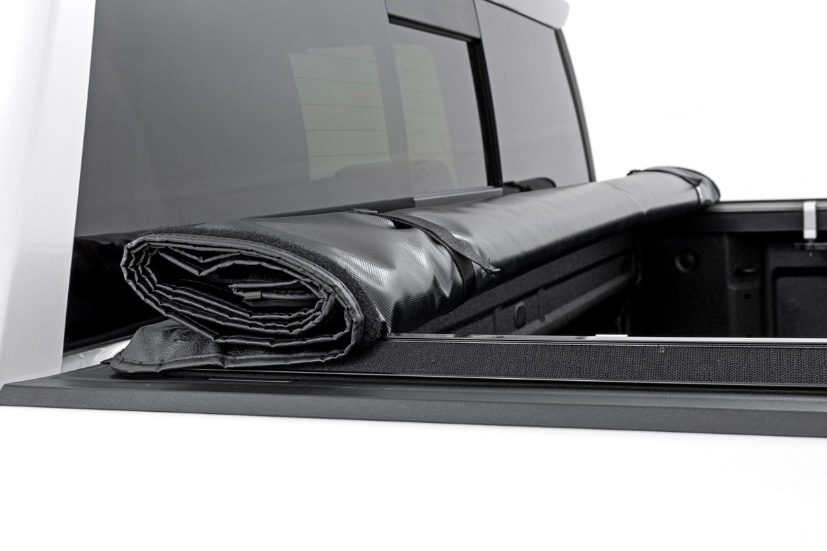 Rough Country - Soft Roll Up Bed Cover - 5'10" Bed - Chevy/GMC Sierra/Silverado 1500 (19-25) - 42120580 for 2019-2024 Chevrol