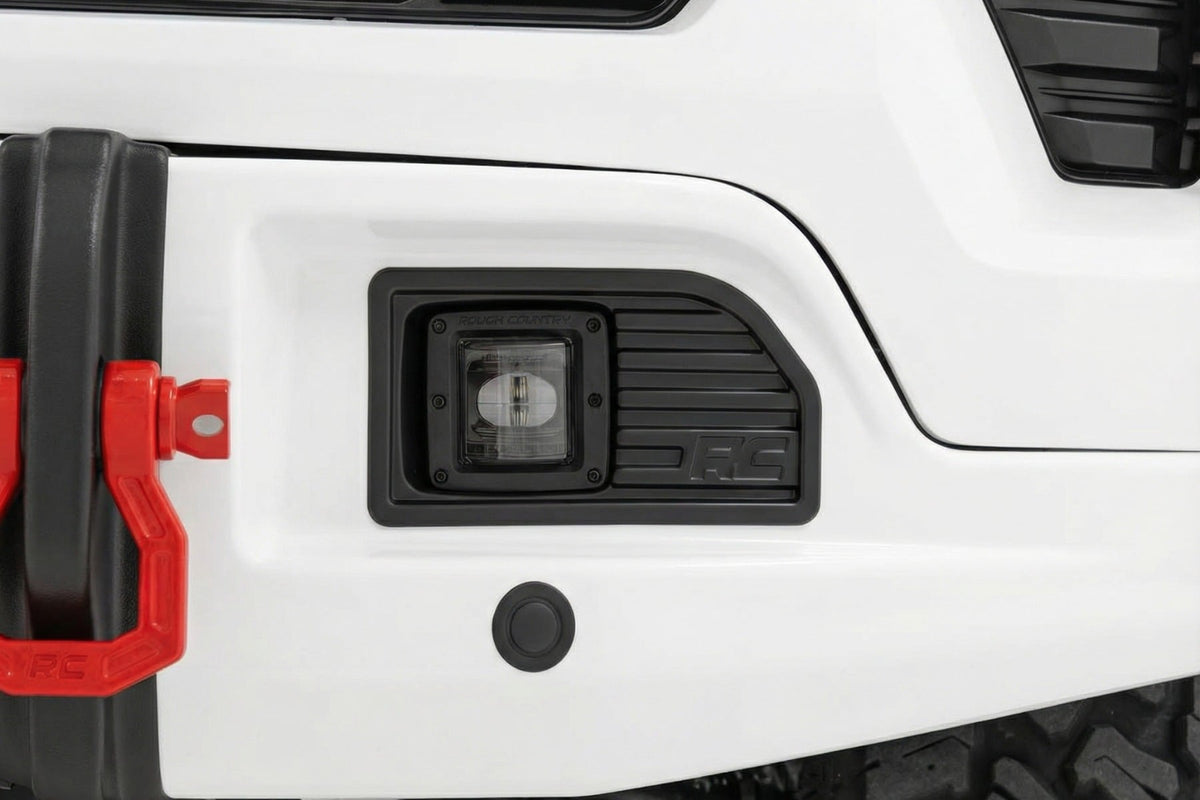 alan0193_2023-2026_chevrolet_silverado_1500_summit_white.jpg