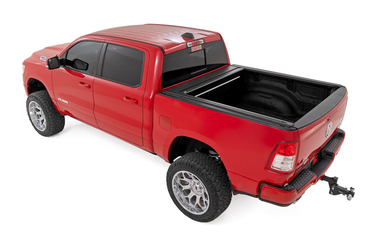 Rough Country - Powered Retractable Bed Cover - 5'7" Bed - Ram 1500 (19-25)/1500 TRX (21-24) - 51307550 by Rough Country - de