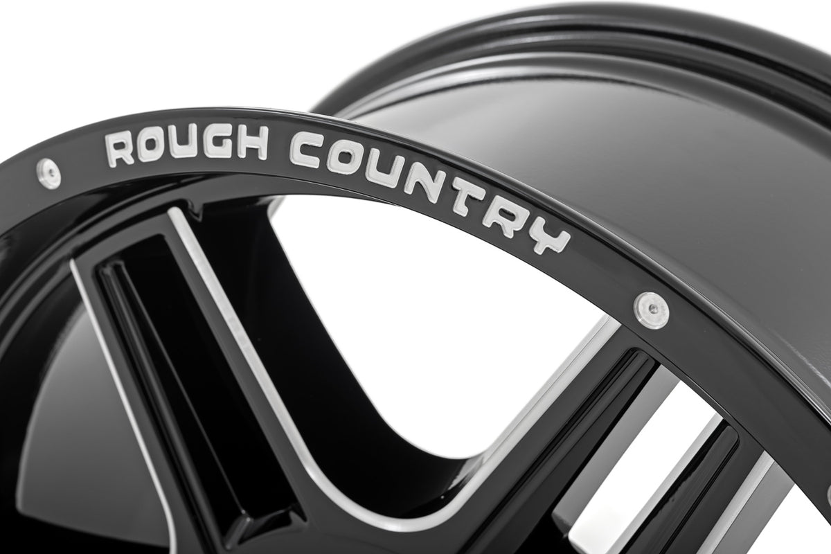 Rough Country 92 Series Wheel/Machined One-Piece/Gloss Black/18x9/5x5.5/+0mm - 92180914 for 1977-1993 Dodge W150 - angle view