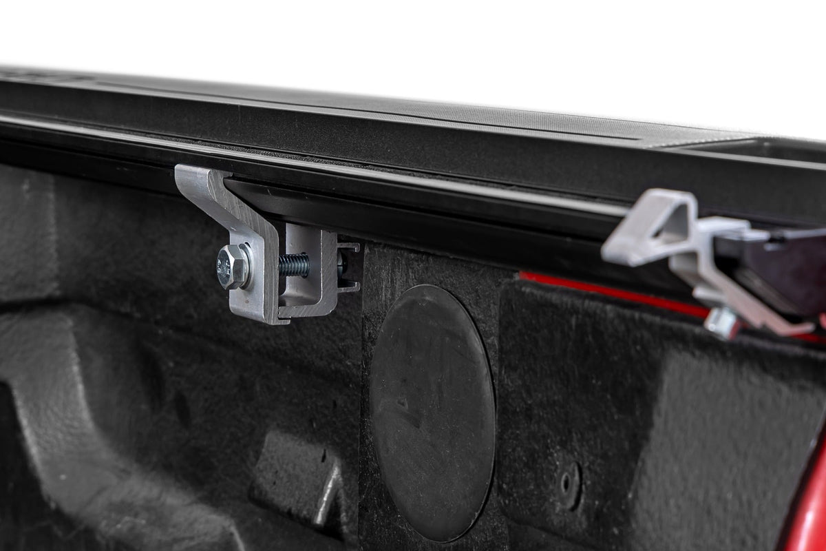 Rough Country - Hard Roll Up Bed Cover - 5'9" Bed - Chevy/GMC 1500 (14-18) - 50214550 by Rough Country - close-up