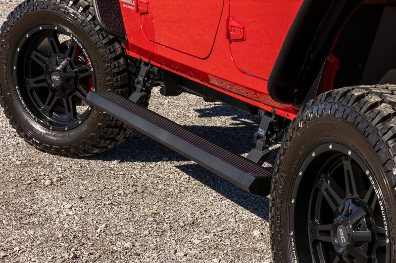Rough Country - Power Running Boards - Dual Electric Motor - 4 Door - Jeep Wrangler Unlimited (07-18) - PSR610330