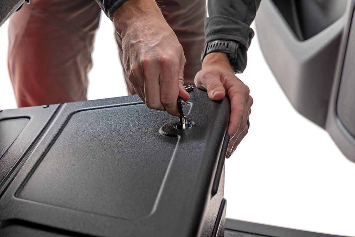 Rough Country - Under Seat Storage with Locking Lid - Crew Cab - Chevy/GMC 1500/2500HD/3500HD (19-25 & Classic) - RC09071 for
