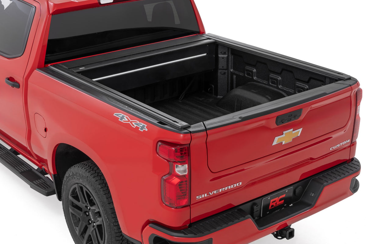 Rough Country - Powered Retractable Bed Cover - 5'10" Bed - Chevy/GMC Sierra/Silverado 1500 (19-25) - 51120580 by Rough Count