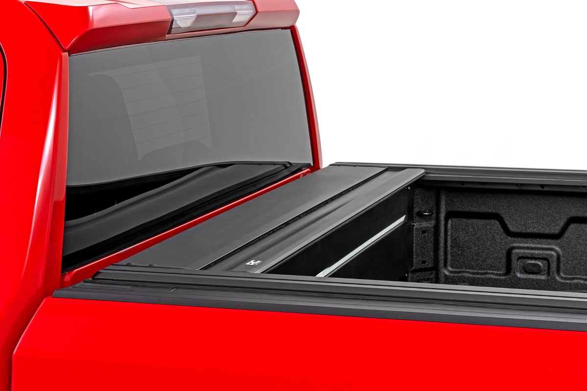Rough Country - Powered Retractable Bed Cover - 5'10" Bed - Chevy/GMC Sierra/Silverado 1500 (19-25) - 51120580 by Rough Count