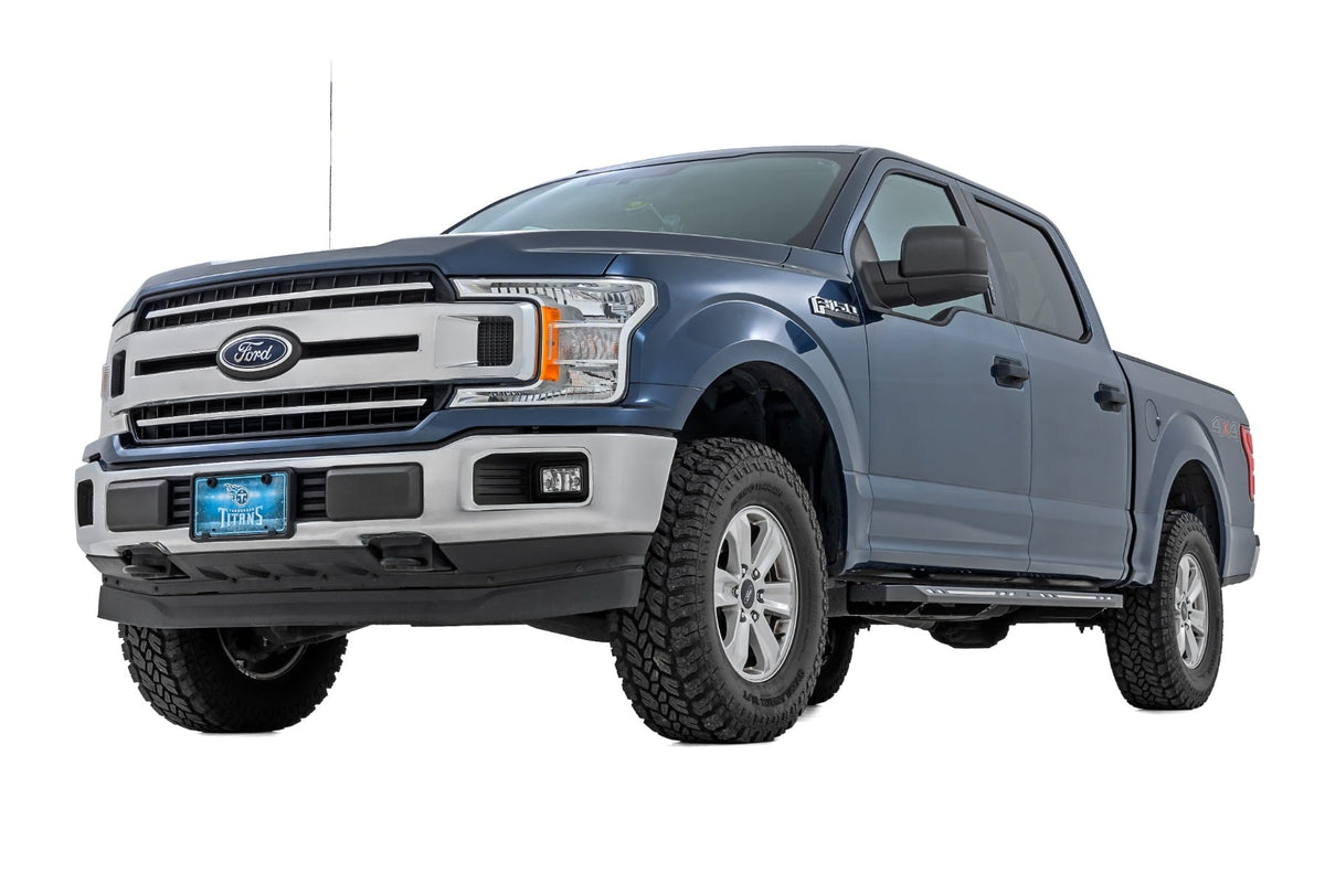 Rough Country - AC2 Running Boards - Amber/White - Crew Cab - Ford F-150/Lightning/F-250/F-350/Raptor (15-25) - 57005 by Roug