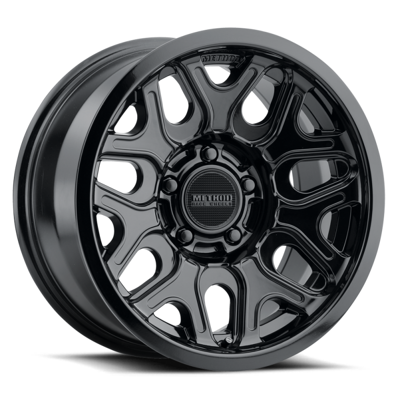 Method MR322 / 20x10 / 6x5.5 BP / -18ET / 4.76in BS / 106.25mm CB - Gloss Black Wheel - MR322210601318N by Method Wheels