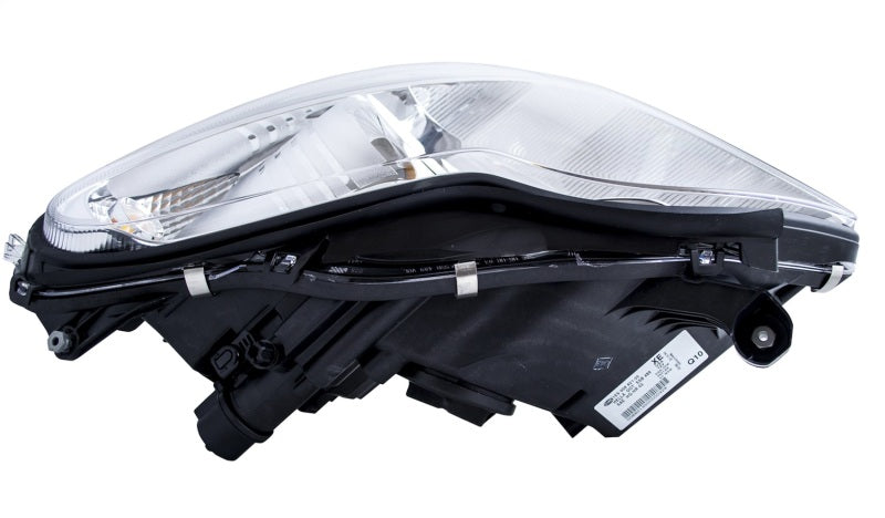 Hella 2005-2010 Mercedes-Benz CLS500 Bi-Xenon Headlight Assembly - 008821351