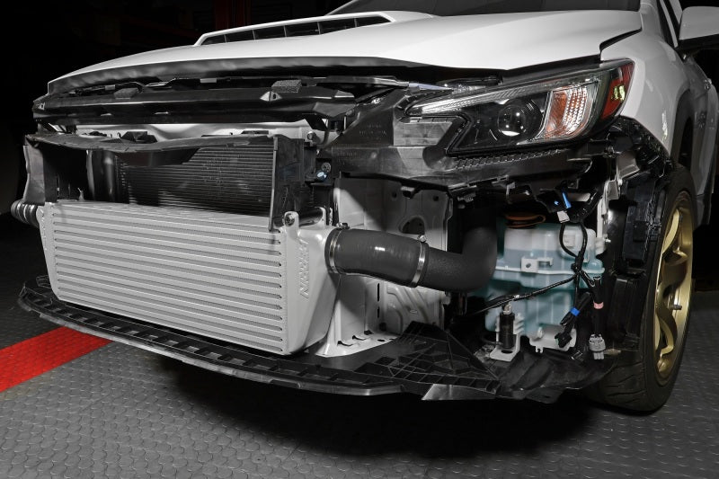 Perrin 22-23 Subaru WRX Front Mount Intercooler Kit (Black Tubes &amp; Silver Core) - PSP-ITR-441SL/BK