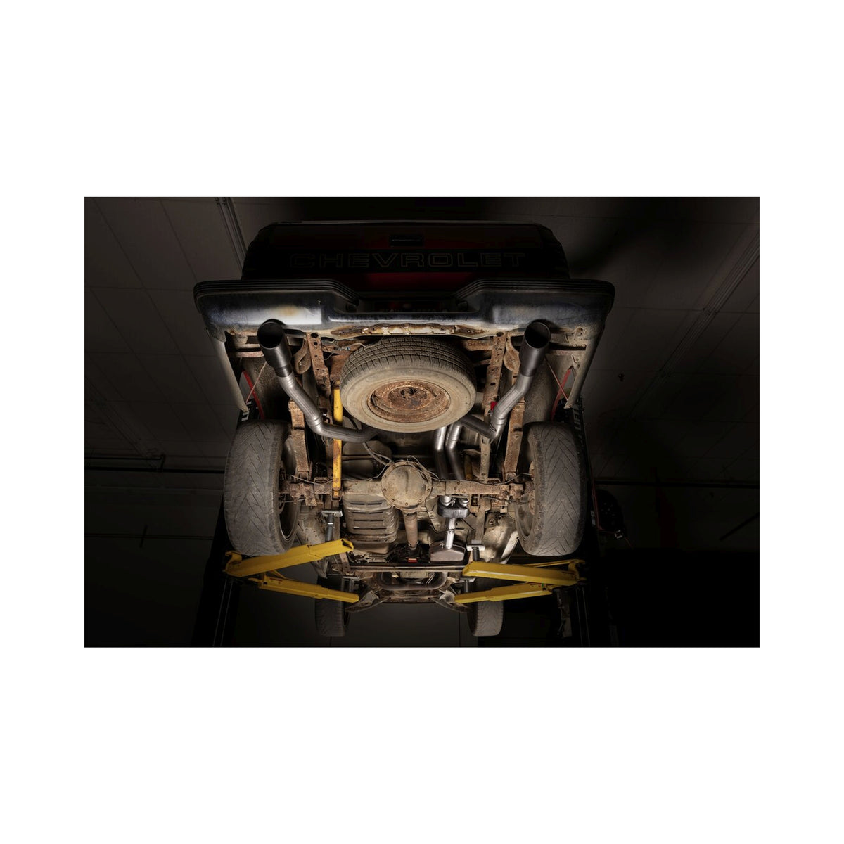 Flowmaster Outlaw Cat-Back Exhaust System 818192