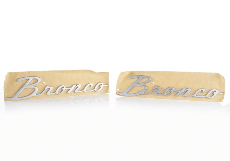 Ford Racing 21-23 Bronco Script Fender Badge - Silver - M-1447-BSS