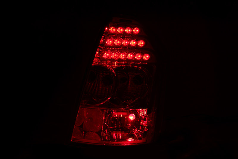 ANZO 2005-2007 Chrysler 300C LED Taillights Black - 321011