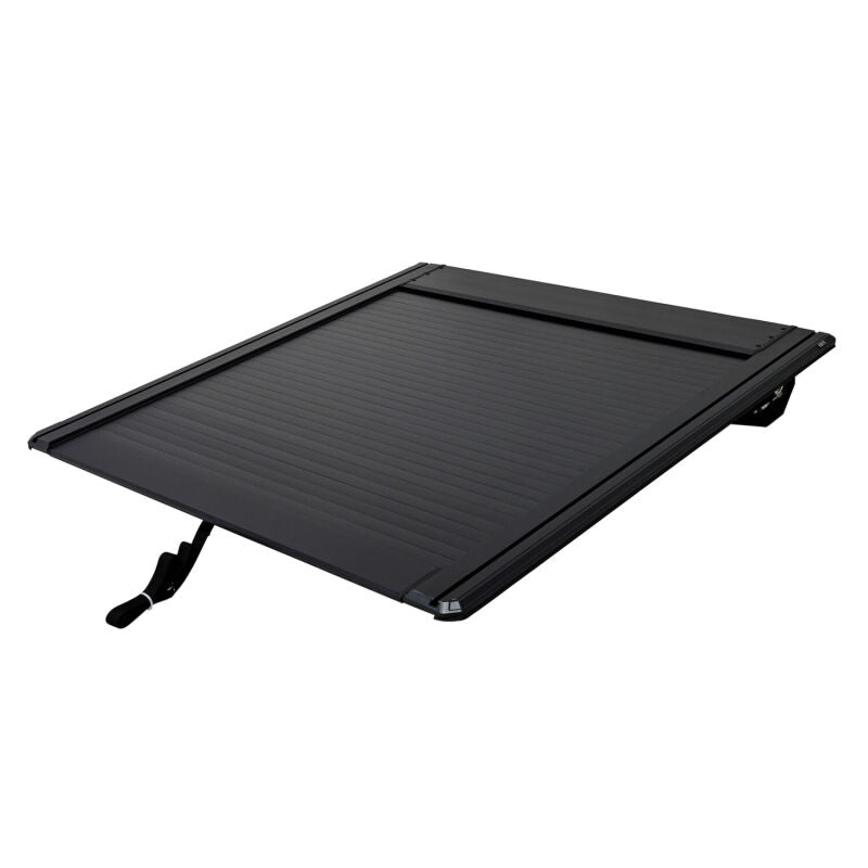 Westin 24-26 Toyota Tacoma 5ft Bed Manual Retractable Tonneau Cover - Black - 19-62785