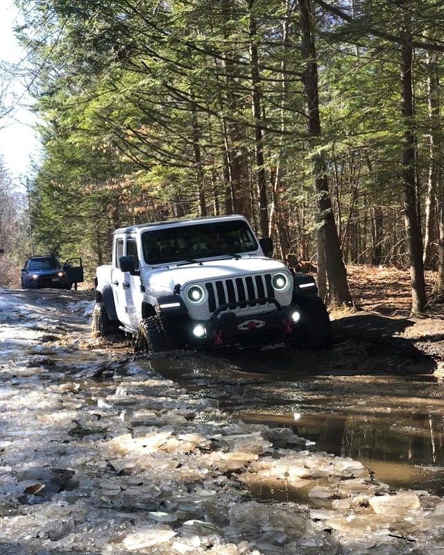 Oracle Oculus Bi-LED Projector Headlights for Jeep JL/Gladiator JT - Matte Blk - 5500K SEE WARRANTY - 5839-504
