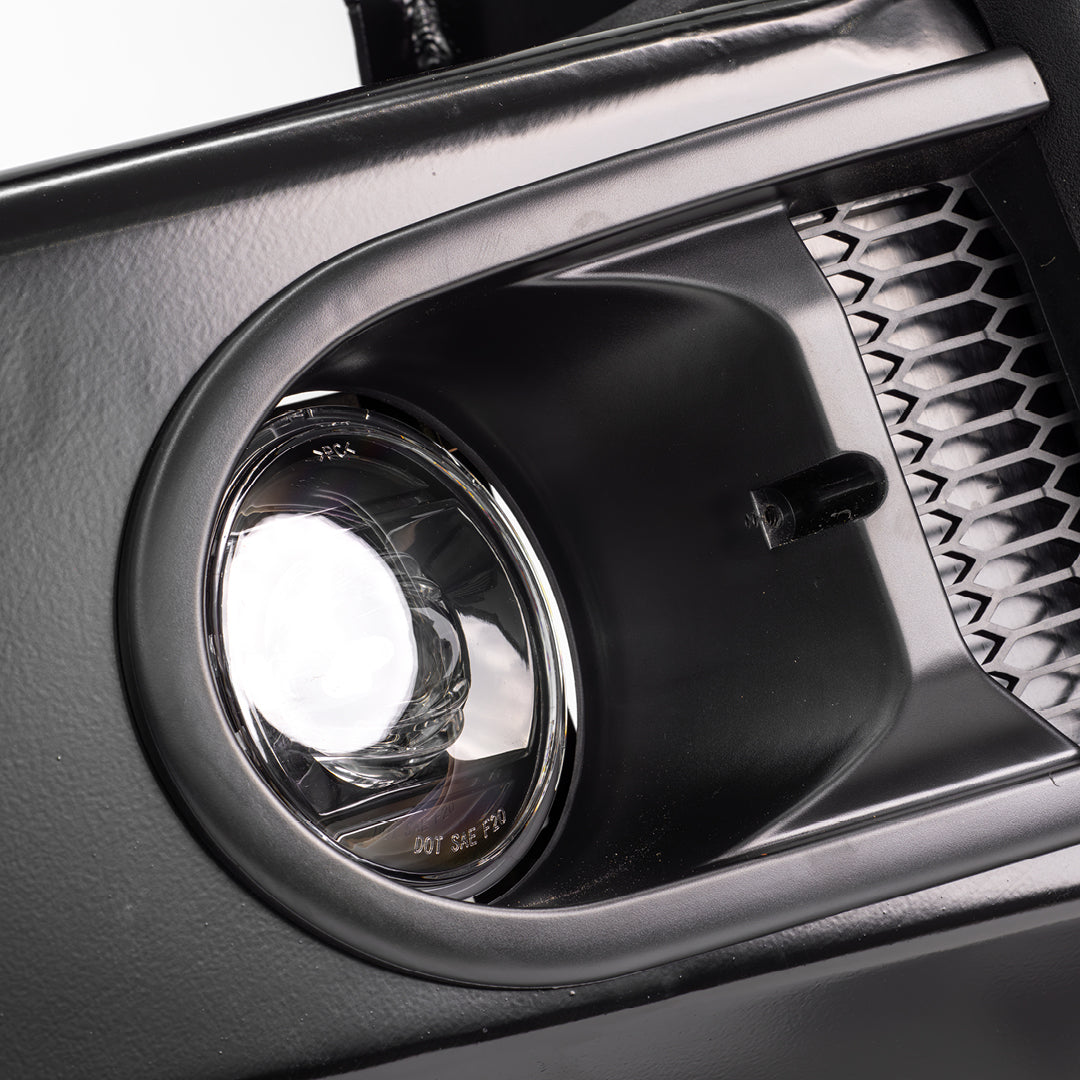 BLACK DELUXE GEN 2 BULL BAR LAND CRUISER 200 SERIES 2008 -2021 - BU59-5545
