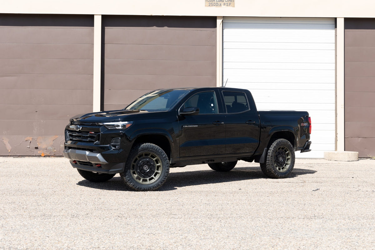 ReadyLift - 1.5'' Leveling Kit 23+ GM Colo/Canyon - 66-33150
