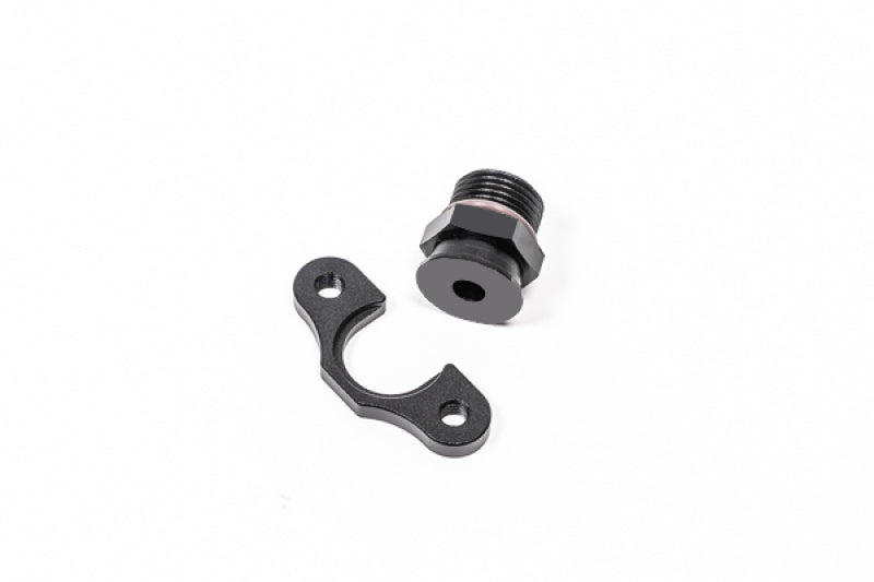Radium Engineering FPR Adapter - 8AN ORB - 7mm Bore - 39mm Spacing - M6 - 20-0603